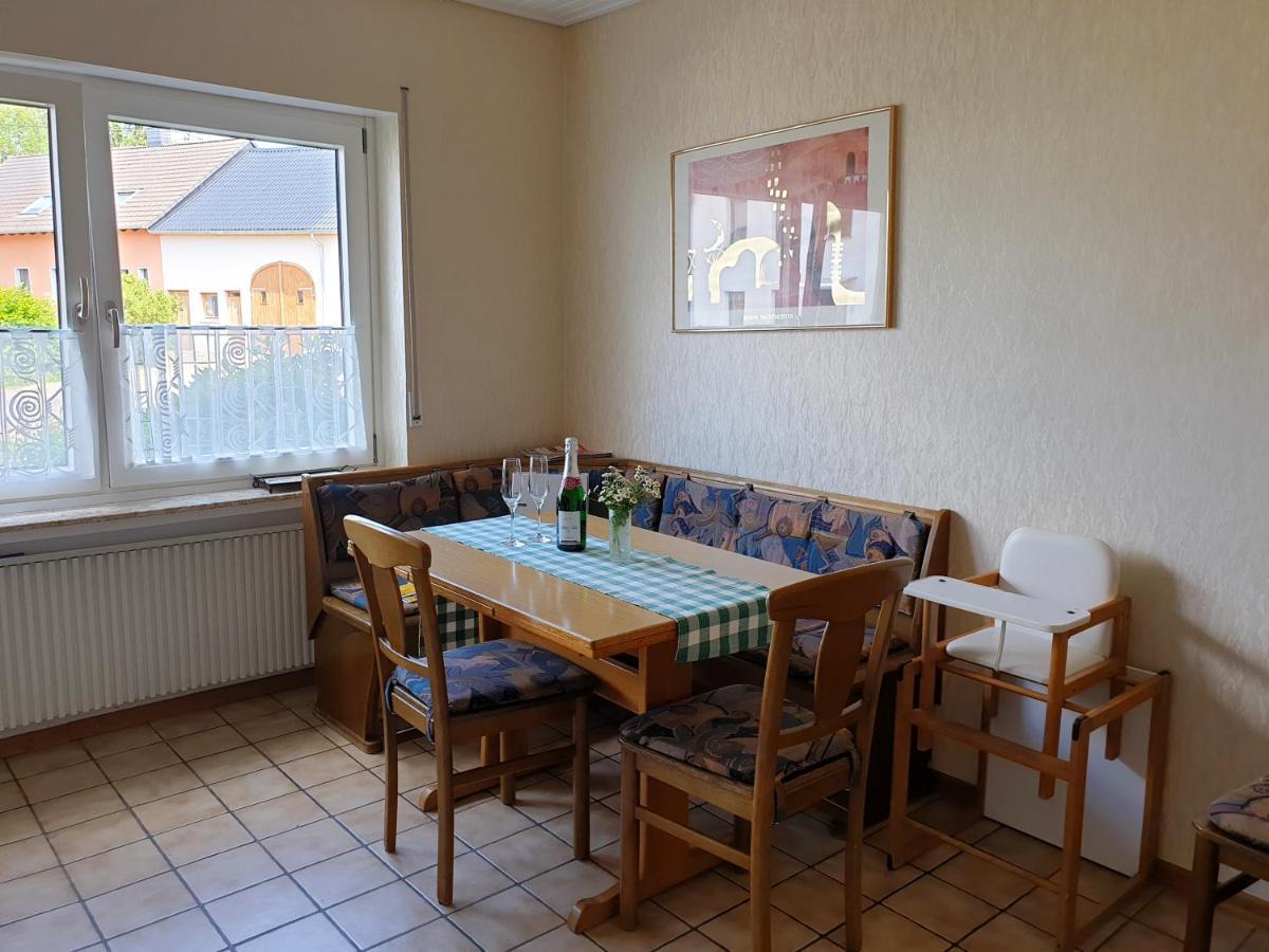 Ferienwohnung Christina Hinterweiler Exterior photo
